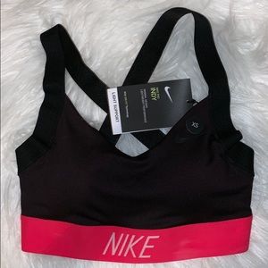 NIKE PRO Sports Bra